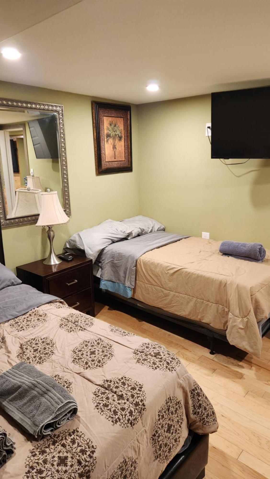 Two Bedroom Few Blocks From The Beach And Tropicana Casino Atlantic City Exteriör bild